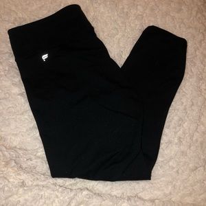 Fabletics Mid-Rise PowerHold Capri
